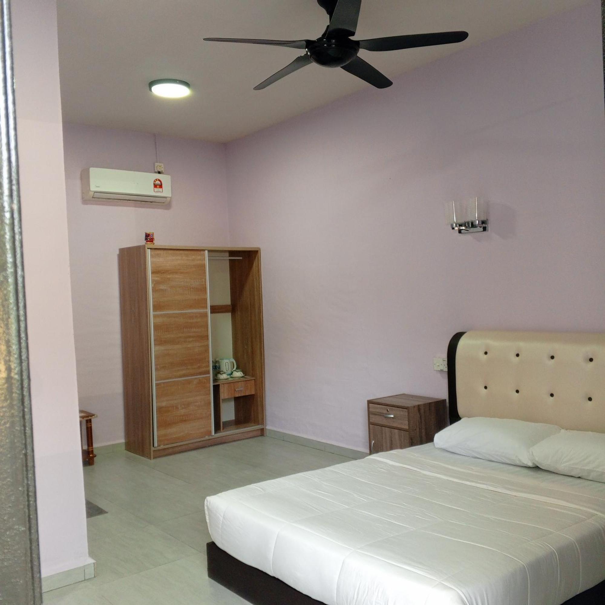 Sukau Tomanggong View Bed & Breakfast Cameră foto